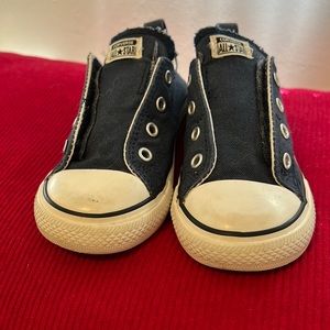Converse girls shoes